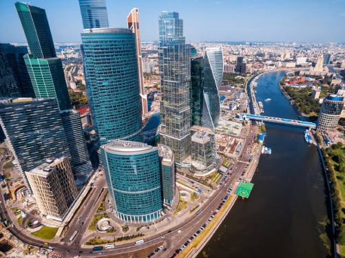 В каком районе Москвы купить квартиру в новостройке?