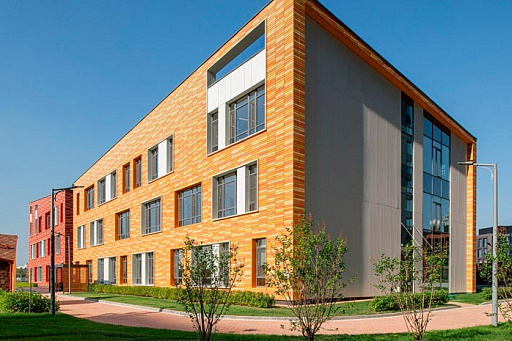 ASTERUS провел торжественную церемонию открытия детского сада в районе ÁLIA